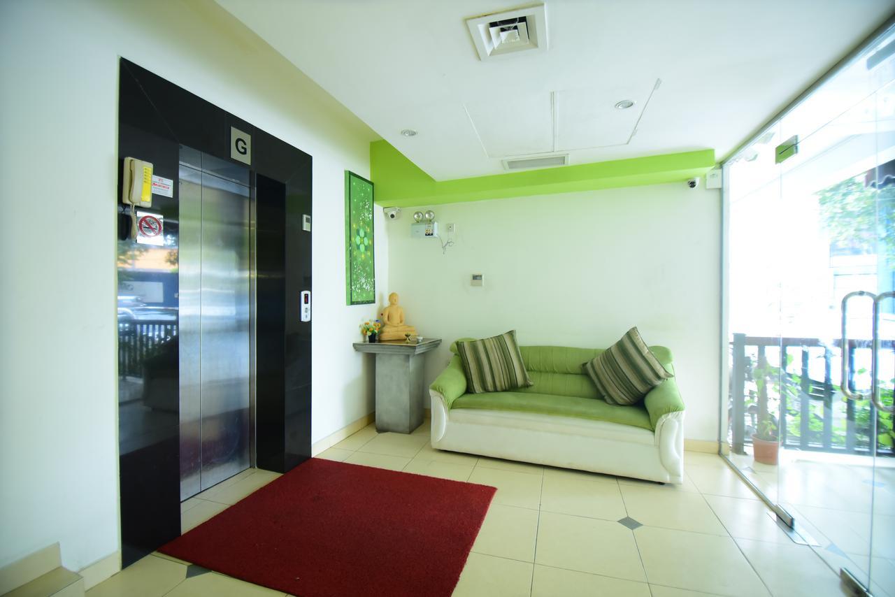 Thilhara Days Inn Kolombo Bagian luar foto